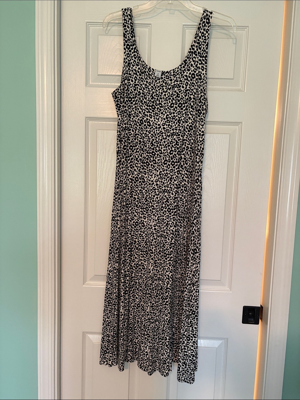 Old Navy Black and White Leopard Print Maxi Dress